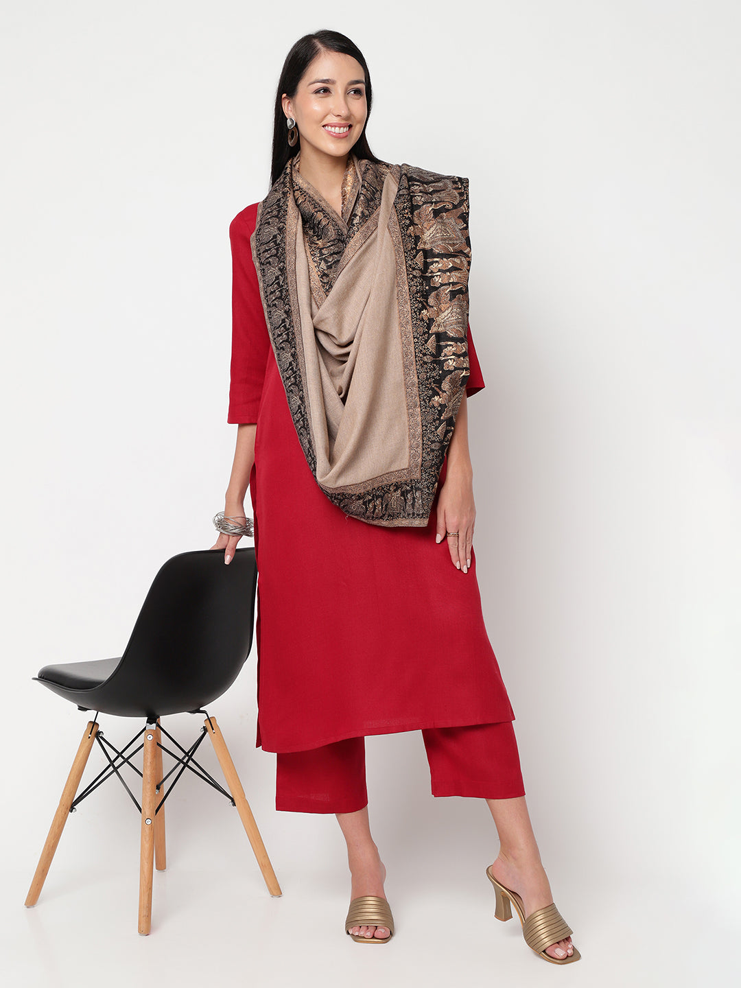 Golden Woven Contrast Border