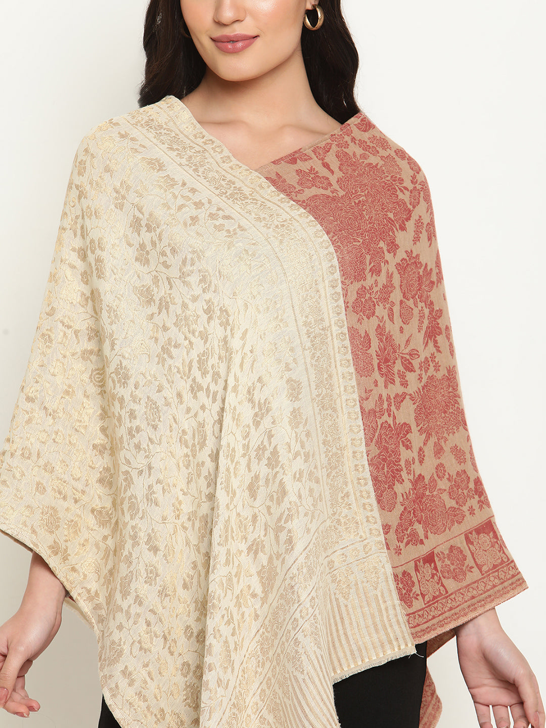 Gold-Beige Woolen Poncho