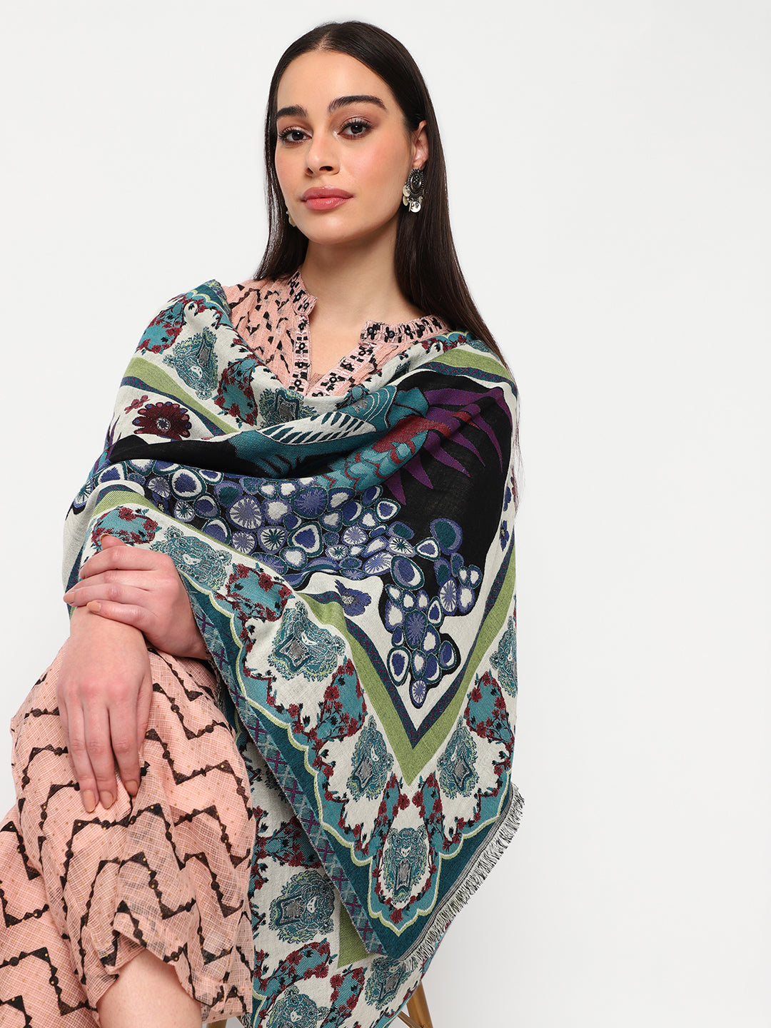 Dragon Figure Woven Stole